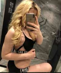 Şımarık buğday tenli escort Neslişah
