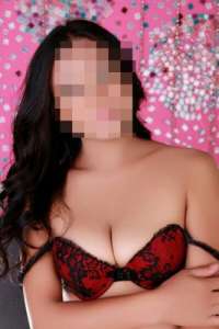 Şımarık kumral escort Ruhşen