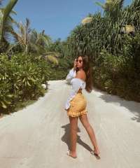 VİP beyaz tenli escort Gül