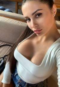 VİP dansöz kız çiçek