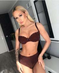 VİP fatezi yapan hatun Mediha